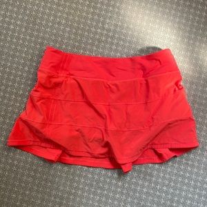 Lululemon tennis skirt size 8